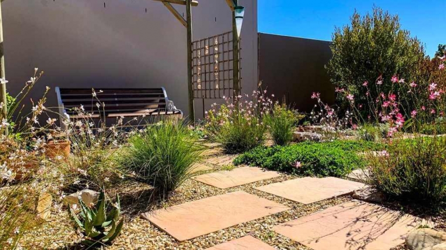House Watt Rose Buchanan Landscape design